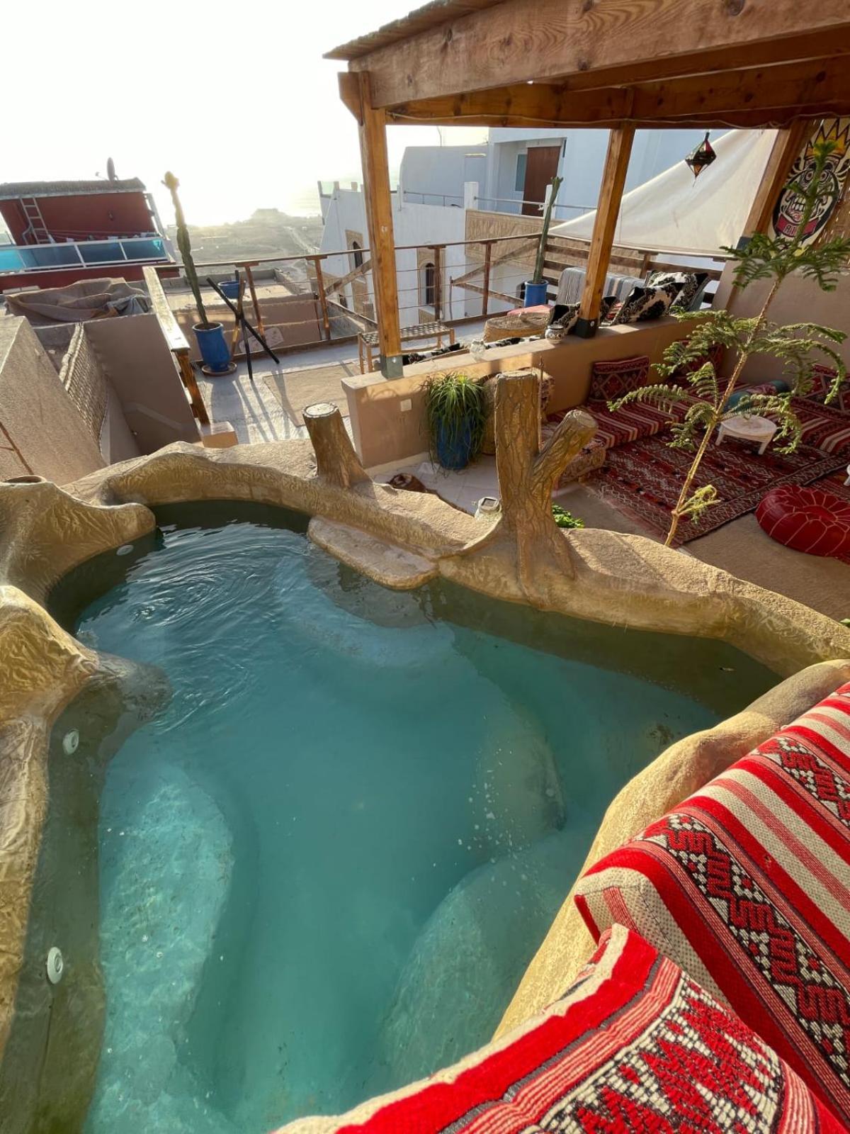 Surf & Salsa Guest House Agadir Extérieur photo