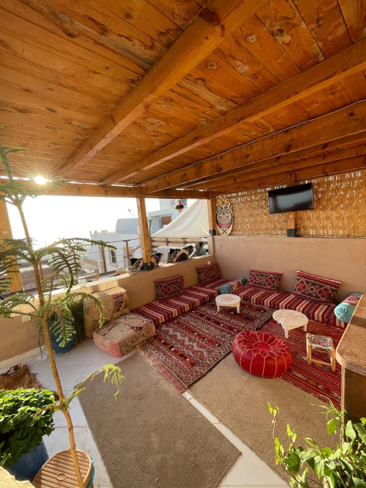 Surf & Salsa Guest House Agadir Extérieur photo
