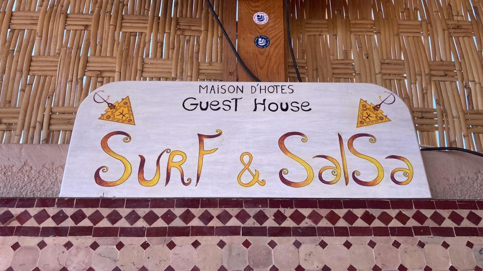 Surf & Salsa Guest House Agadir Extérieur photo