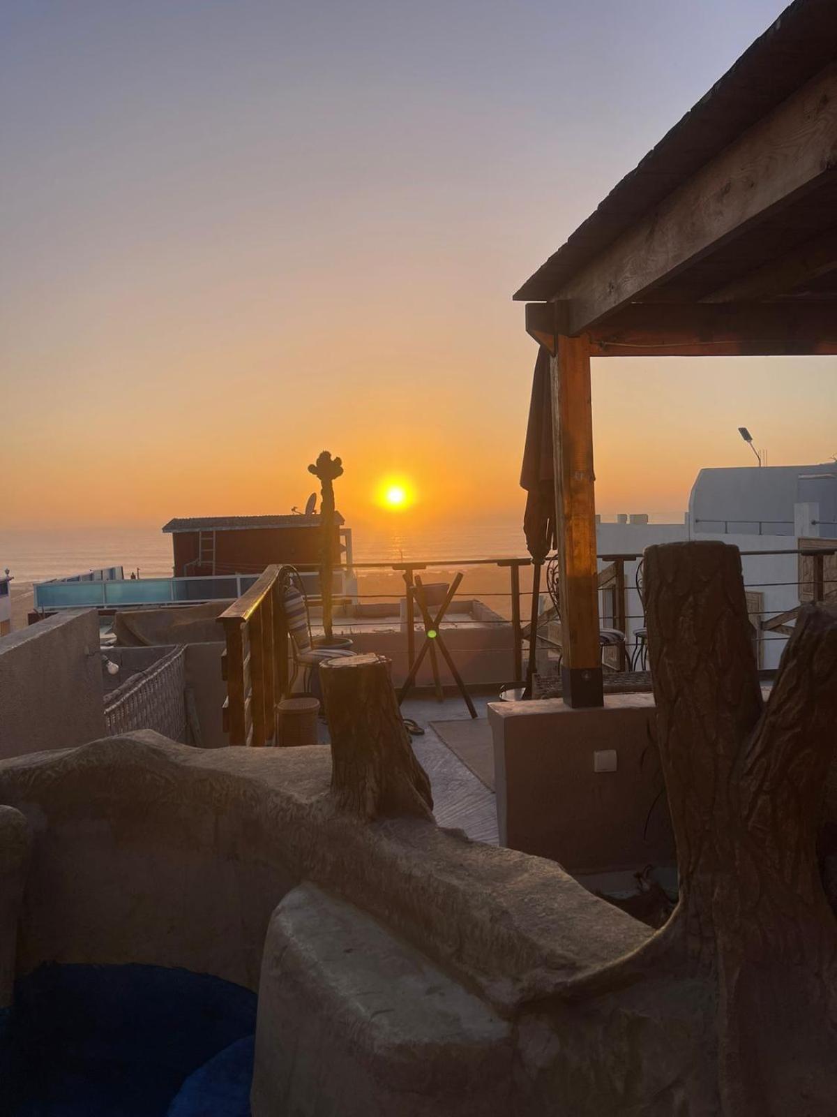 Surf & Salsa Guest House Agadir Extérieur photo